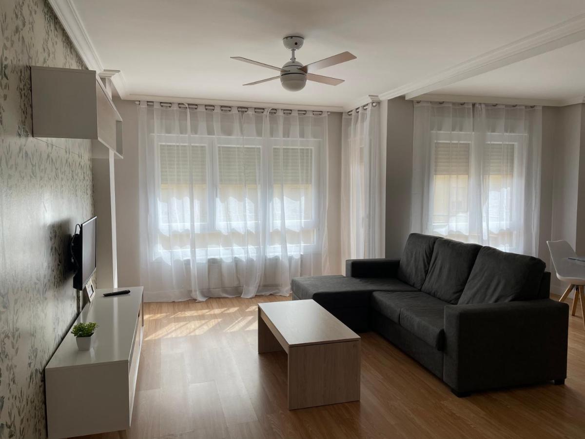 Apartamento Cuatro Estaciones 칼라호라 외부 사진